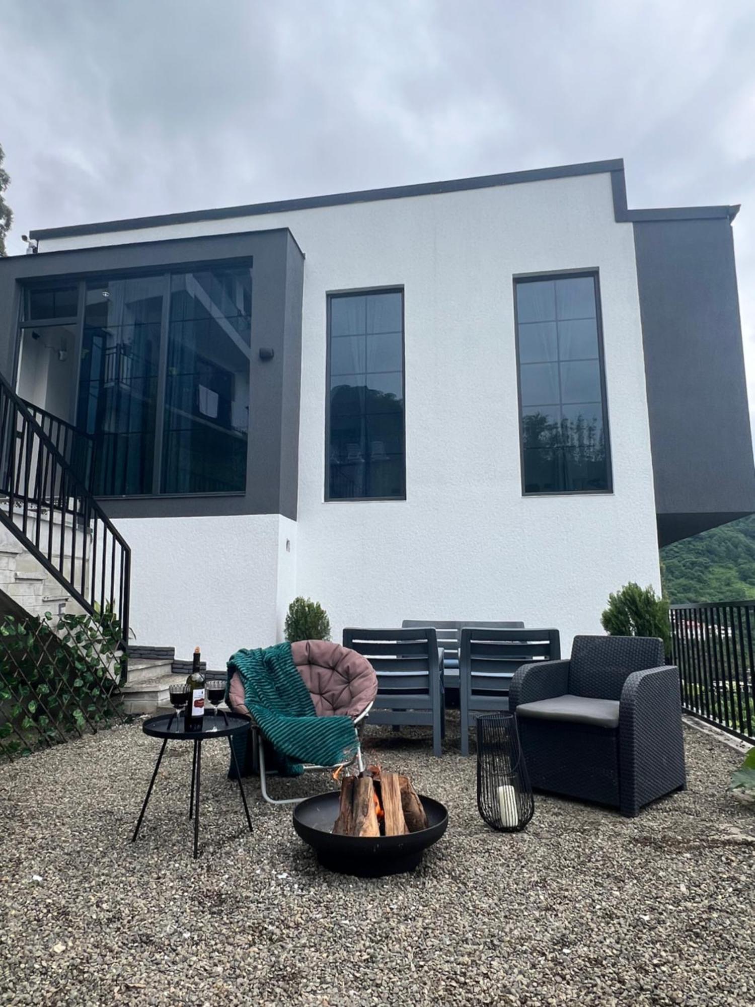 Villa Deluxe Kvariati Luaran gambar